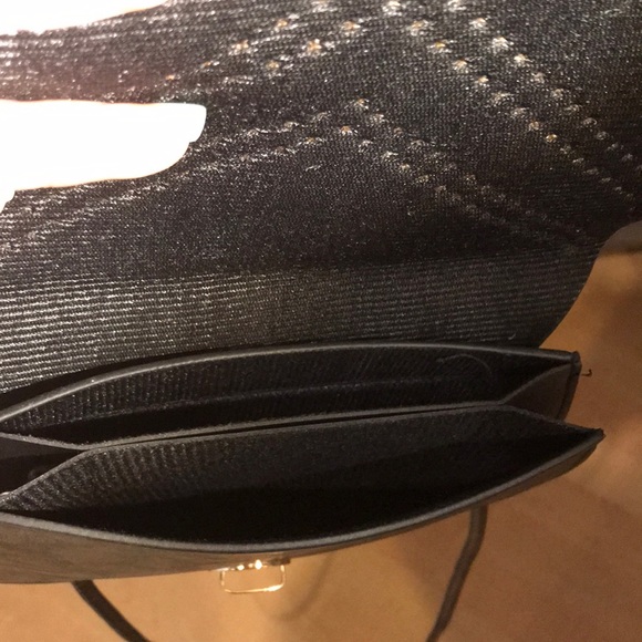 BLACK CROSSBODY BAG - Picture 5 of 6